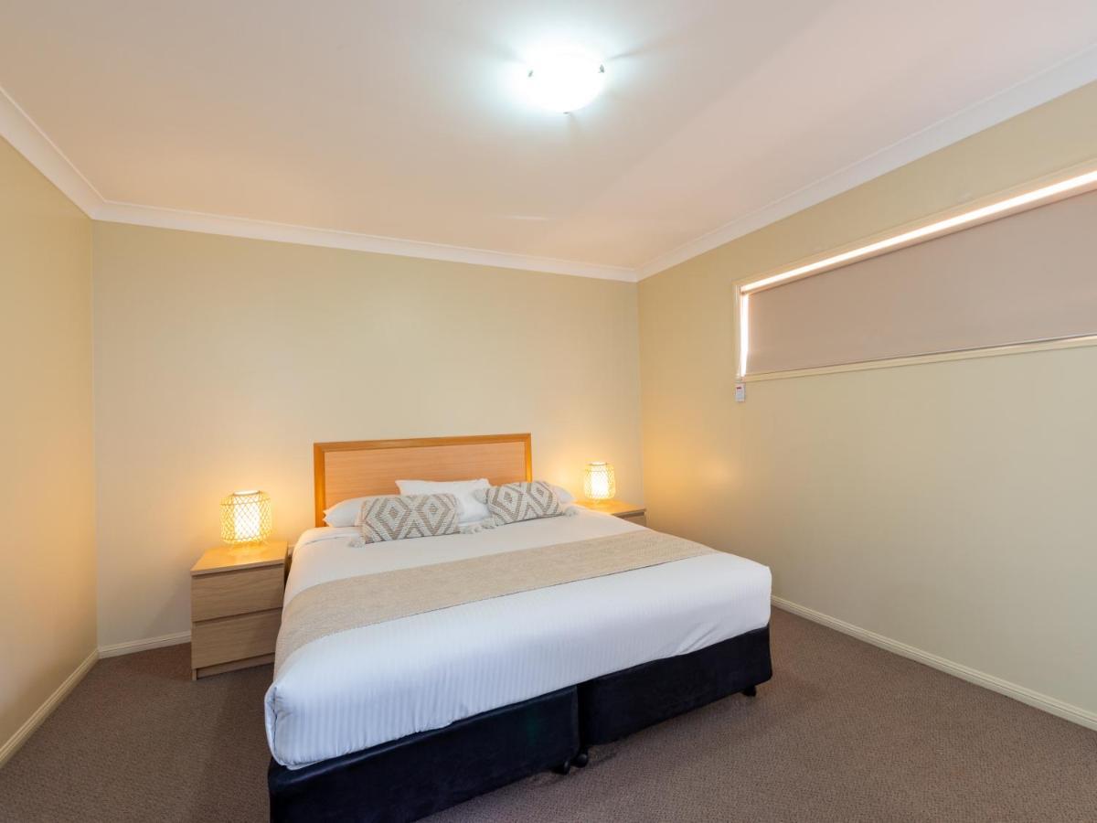 Villa Nova Motel Toowoomba Exterior foto